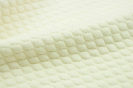 The Ultimate Mattress Protector Buying Guide: Waterproof vs. Breathable (2025) - FSB Bedding