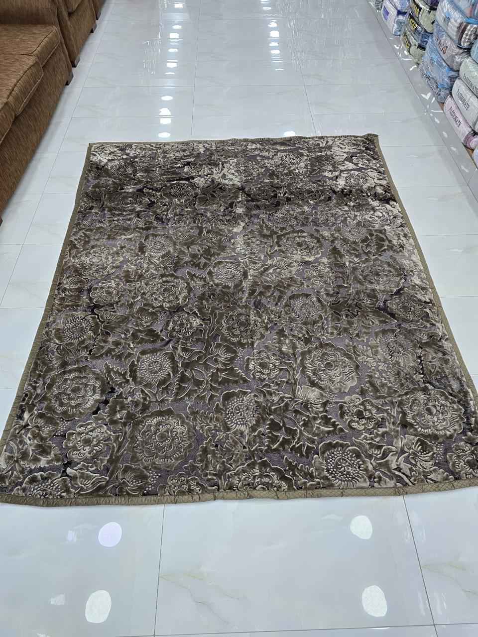 Moro Gold Spain King Size Heavy Blanket - FSB Bedding