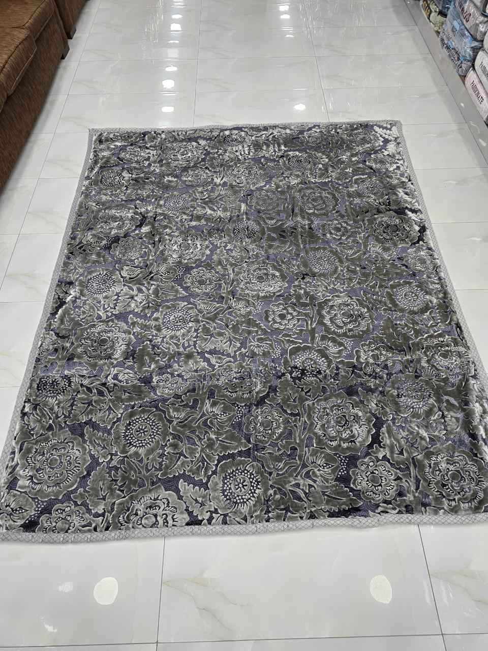 Moro Gold Spain King Size Heavy Blanket - FSB Bedding